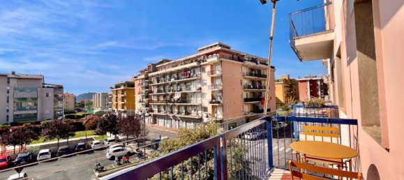 Apartamento T2 em Albenga, Italy N.º 380184 4