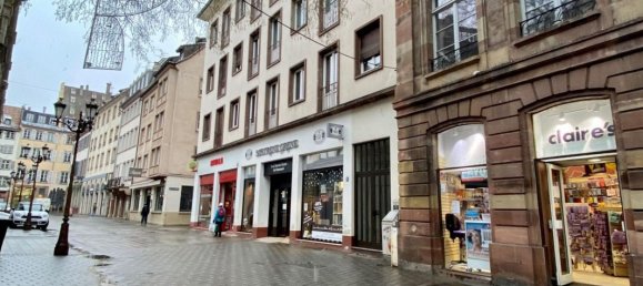 2 bedrooms Apartment in Strasbourg, France No. 91750 3