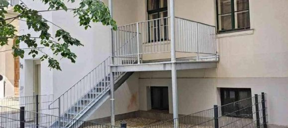 2-salle Appartement à Rudolfsheim-Funfhaus, Austria No. 151255 5