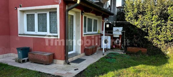 Casa de 4 dormitorios en Lucca, Italy No. 132963 38