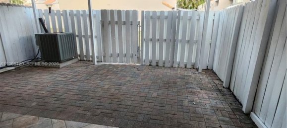 3 bedrooms Duplex for sale in Miami, Miami-Dade, Florida, USA № 614416 17