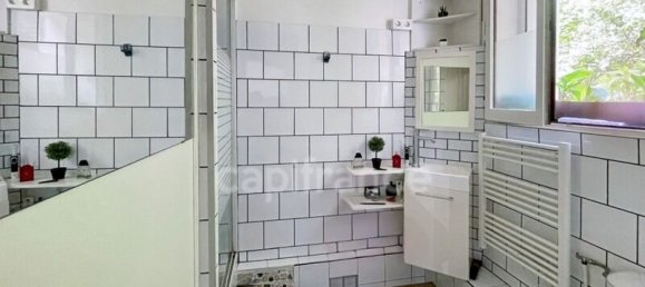 Studio in Persan, France, Nr. 352568 5