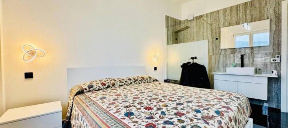 3 rooms Apartment in Spotorno, Italy No. 28369 9