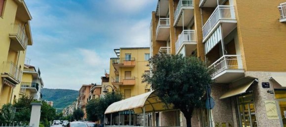 3 rooms Apartment in Spotorno, Italy No. 28369 20