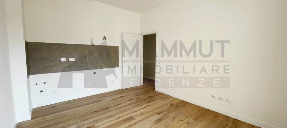 3 rooms Apartment in Florence, Italy No. 259926 8