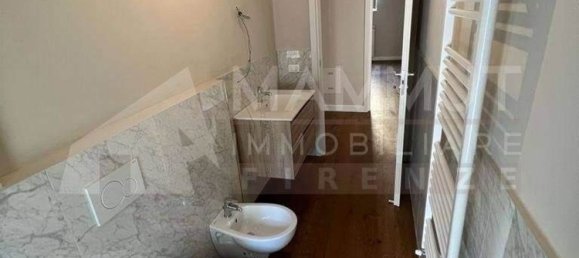 3 rooms Apartment in Florence, Italy No. 259926 12