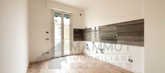 3 rooms Apartment in Florence, Italy No. 259926 10