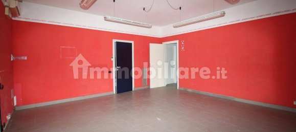 2 rooms Commercial property in San Giuliano Terme, Italy No. 351046 6