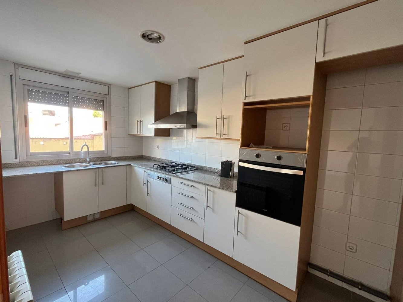 3 bedrooms Apartment in Castellar Del Valles, Spain No. 156869