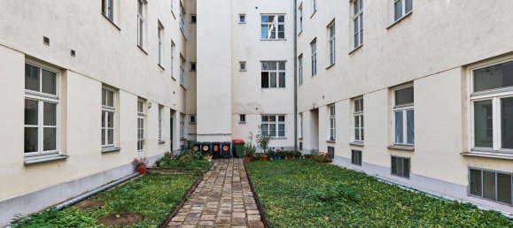 Studio à Margareten, Austria No. 139460 8