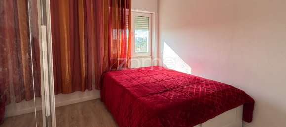 3 bedrooms Apartment in Amadora, Portugal No. 184610 10