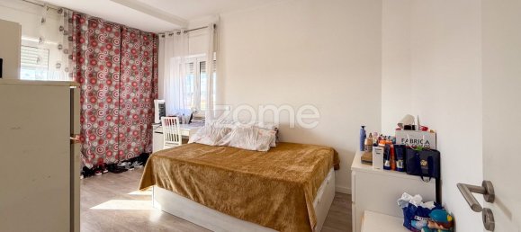 3 bedrooms Apartment in Amadora, Portugal No. 184610 7