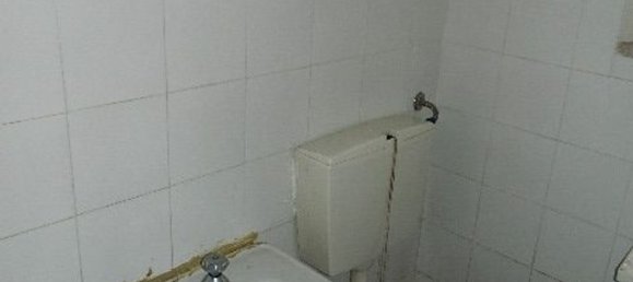 Коммерческая недвижимость 31м² в Луни, Италия № 139779 5