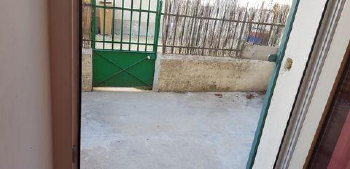 2 Schlafzimmer Haus in Cavaillon, France, Nr. 5012