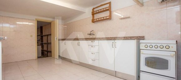 4 bedrooms House in Cernache, Portugal No. 65507 6