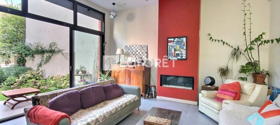 5 chambres Maison à Suresnes, France No. 176859 3