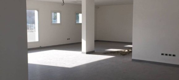 Propiedad comercial de 2 habitaciónes en Dolo, Italy No. 113586 11