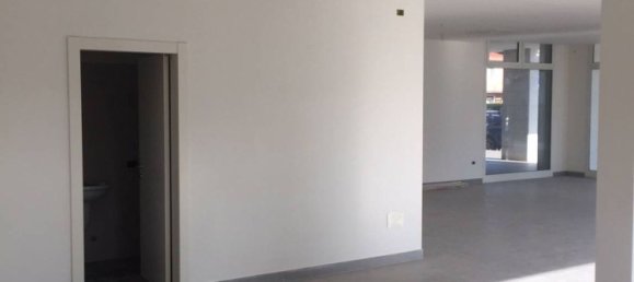 Propiedad comercial de 2 habitaciónes en Dolo, Italy No. 113586 13