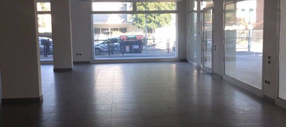 Propiedad comercial de 2 habitaciónes en Dolo, Italy No. 113586 8