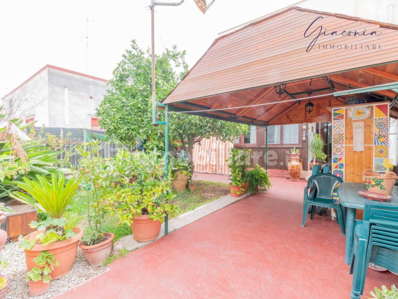 2 Schlafzimmer Villa in Palermo, Italy, Nr. 318407