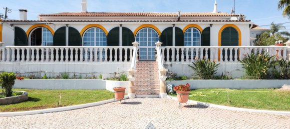 5 Schlafzimmer Villa in Quarteira, Portugal, Nr. 99223 3