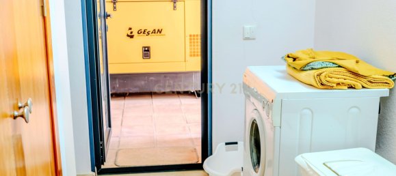 5 bedrooms Villa in Quarteira, Portugal No. 101837 5