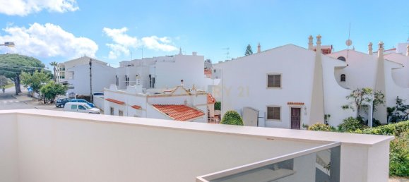 5 bedrooms Villa in Quarteira, Portugal No. 101837 25
