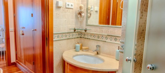 5 bedrooms Villa in Quarteira, Portugal No. 101837 39