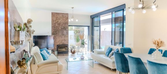 5 bedrooms Villa in Quarteira, Portugal No. 101837 8