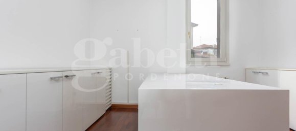 3-Zimmer Wohnung in Pordenone, Italy, Nr. 103186 25
