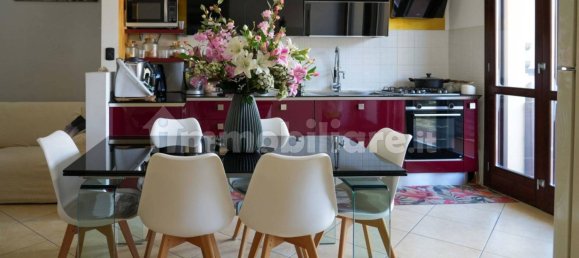 Apartamento de 2 dormitorios en Cascina, Italy No. 272961 5