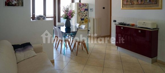 Apartamento de 2 dormitorios en Cascina, Italy No. 272961 9