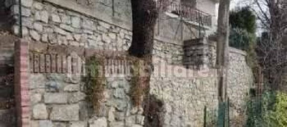 2 Schlafzimmer Villa in Proserpio, Italy, Nr. 2872 5