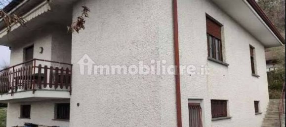 2 Schlafzimmer Villa in Proserpio, Italy, Nr. 2872 6