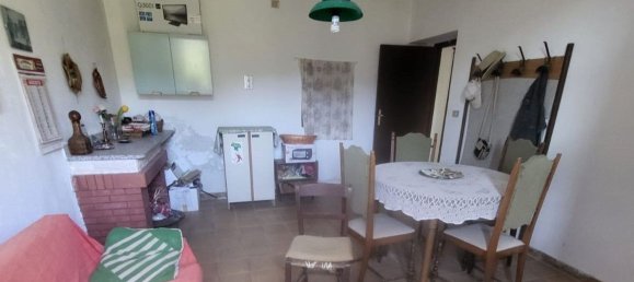 Дом с 6 комнатами в Ривелло, Италия № 205086 4