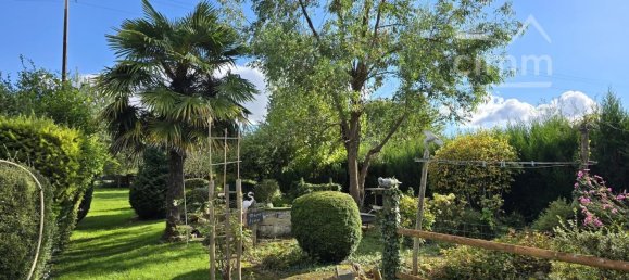 2 bedrooms Villa in Quantilly, France No. 211219 2