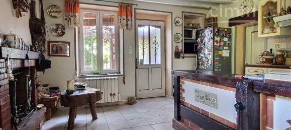 2 bedrooms Villa in Quantilly, France No. 211219 7