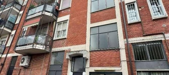 Apartamento T3 em Baranzate, Italy N.º 222969 54