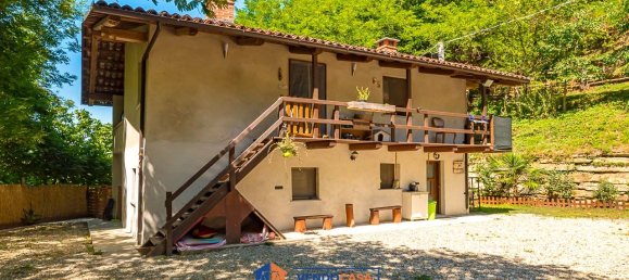 2 Schlafzimmer Haus in Revello, Italy, Nr. 272285 2