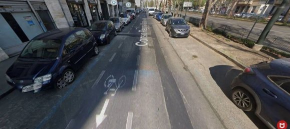 3 bedrooms Apartment in Turin, Italy No. 343862 5