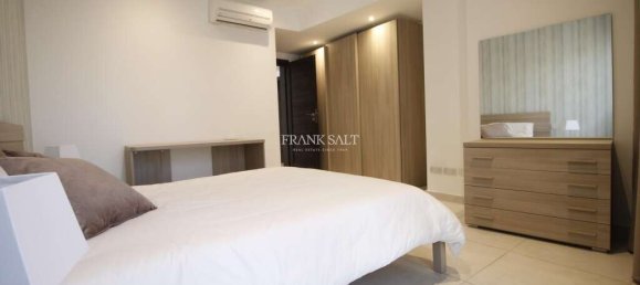 3 bedrooms Apartment in Sliema, Malta No. 9082 26