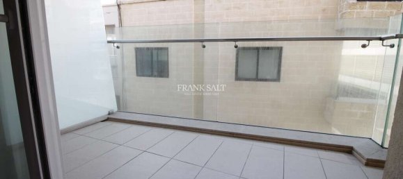 3 bedrooms Apartment in Sliema, Malta No. 9082 31