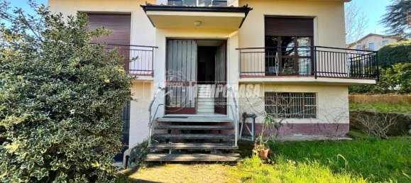 7 rooms Villa in Monticello Brianza, Italy No. 31633 3