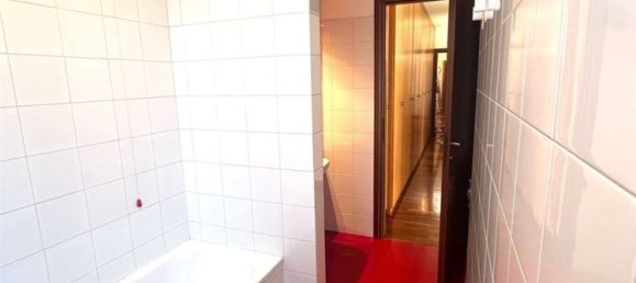 4 bedrooms Apartment in Erba, Italy No. 361924 18