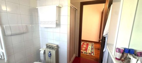 4 bedrooms Apartment in Erba, Italy No. 361924 19