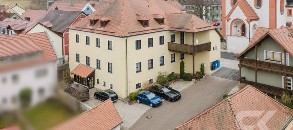 Здание с 10 комнатами в Бавария, Германия № 125199 3