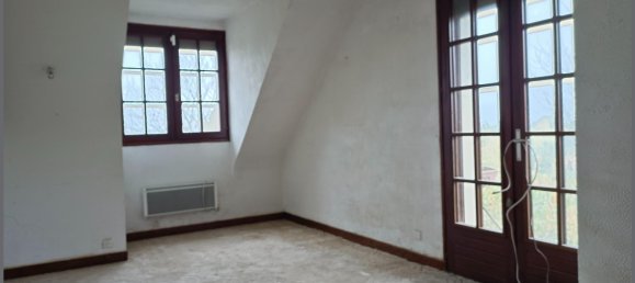 4 bedrooms House in Calvados, France No. 341857 12