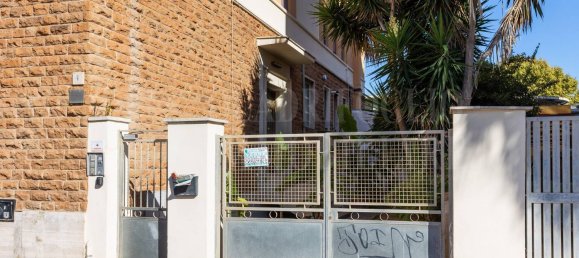 Квартира с 3 спальнями в Рим, Италия № 377576 28