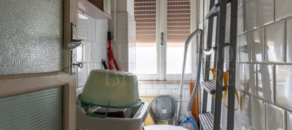 Квартира с 3 спальнями в Рим, Италия № 377576 8