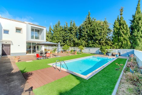 Villa de 4 dormitorios en Albufeira, Portugal No. 122504